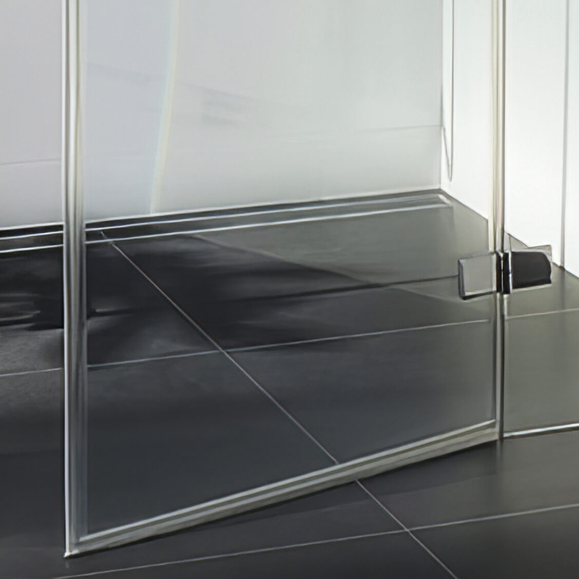 Abbildung Duschtrennwand aus Glas